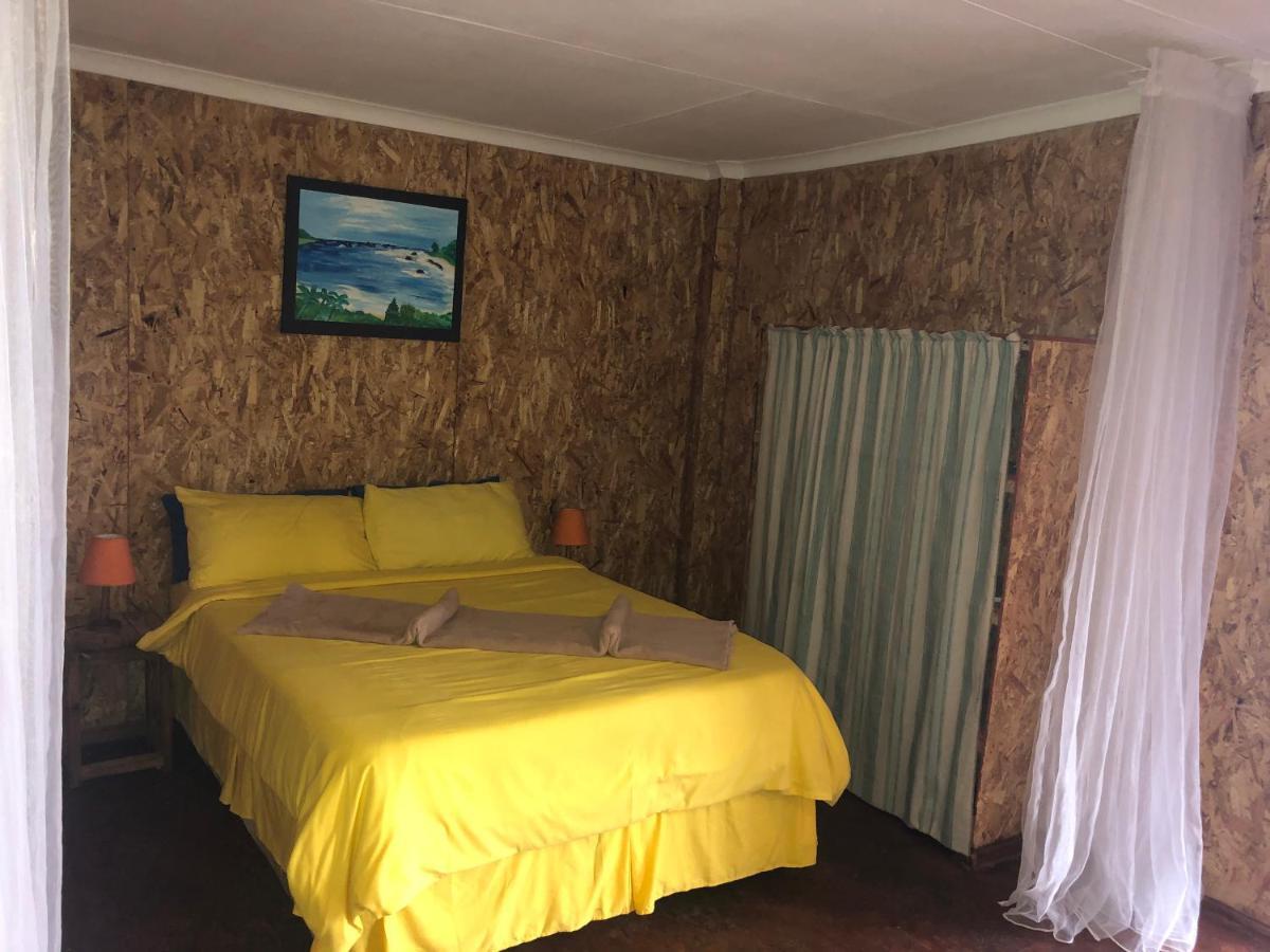 Paraiso Do Ouro Beach Front Resort Budget Accommodation Ponta do Ouro Bagian luar foto